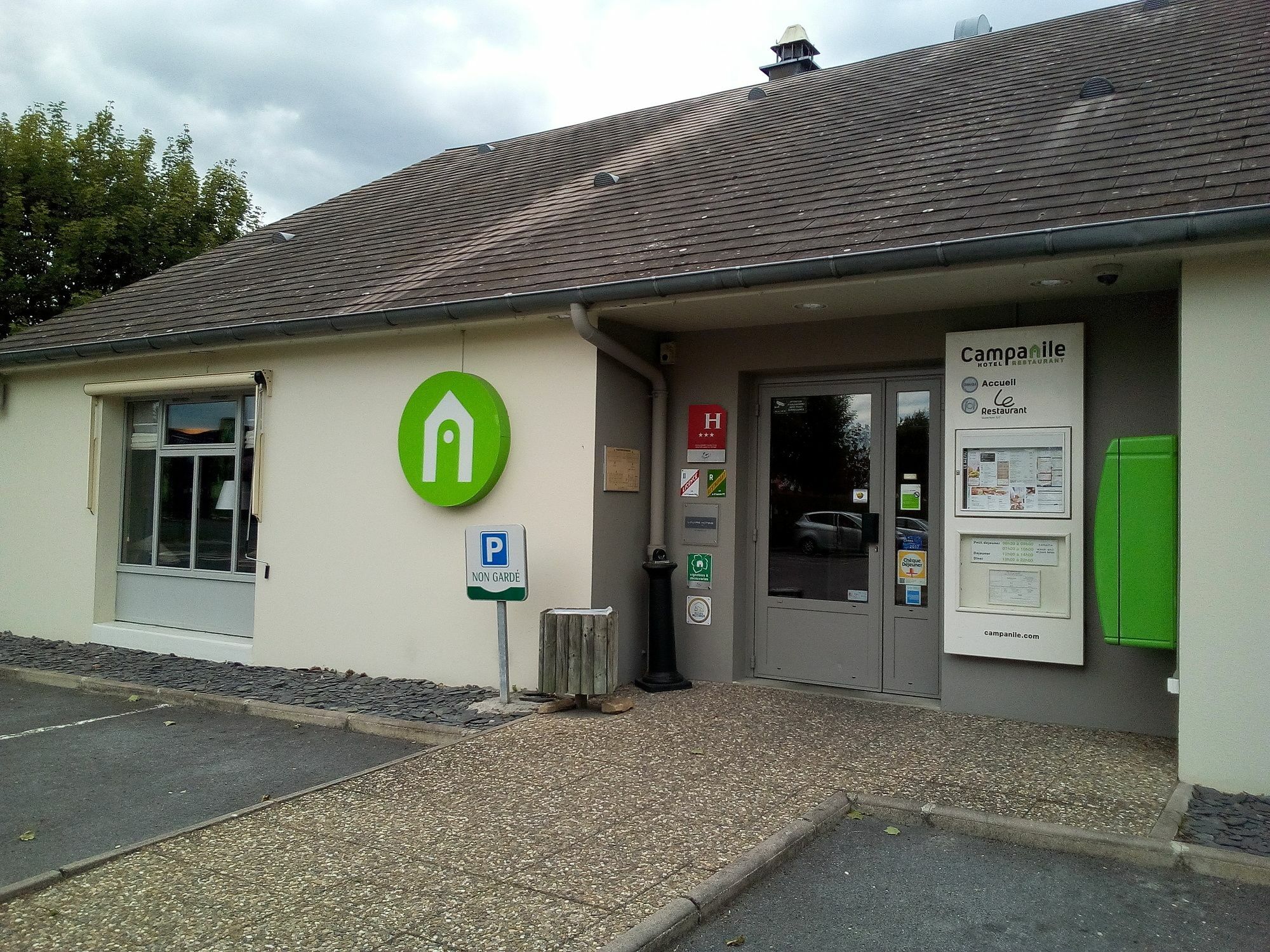 Campanile Reims Ouest - Tinqueux Exterior foto